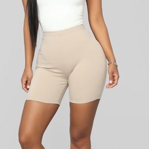 Classic Mini Biker Shorts - Mocha